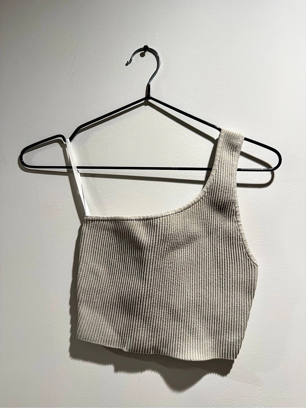 BABATON Sculpt Knit One-Shoulder Cropped Tank Beige, Size S